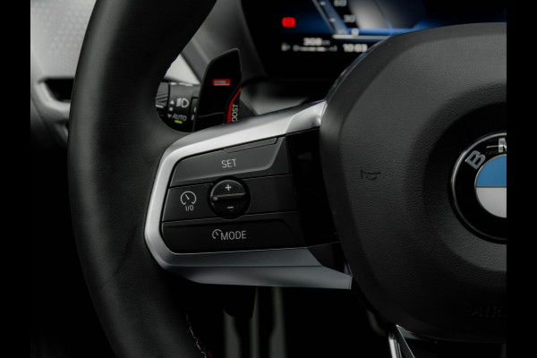 BMW 1-serie M135 xDrive M-Sport Pro - Pano - Harman Kardon - Driving Ass Plus