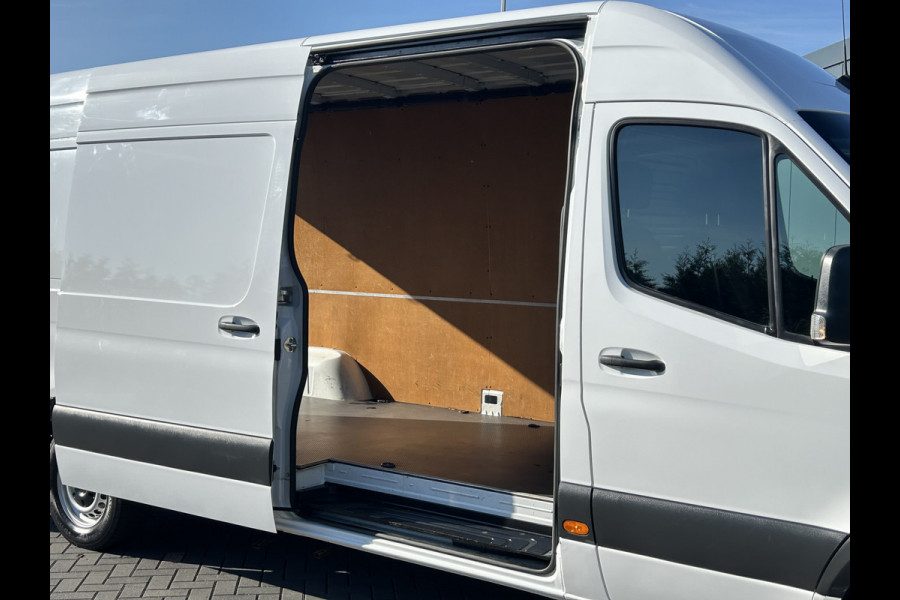Mercedes-Benz Sprinter 311 CDI AUTOMAAT / L3H2 / MAXI / 1e EIG. / CAMERA / AIRCO / CRUISE / NAVI