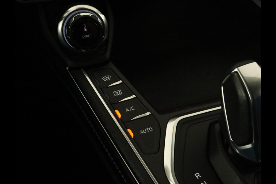 Lynk & Co 01 1.5 Plug In | Panoramadak | Infinity by Harman | Camera | Adaptive cruise | Stoelverwarming | Carplay | Memory | Full LED | PHEV