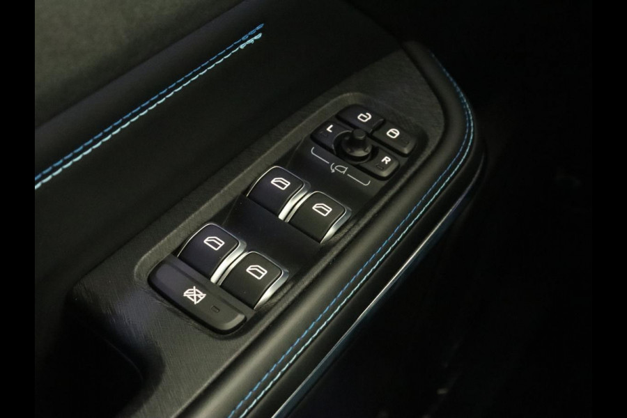 Lynk & Co 01 1.5 Plug In | Panoramadak | Infinity by Harman | Camera | Adaptive cruise | Stoelverwarming | Carplay | Memory | Full LED | PHEV