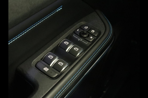 Lynk & Co 01 1.5 Plug In | Panoramadak | Infinity by Harman | Camera | Adaptive cruise | Stoelverwarming | Carplay | Memory | Full LED | PHEV