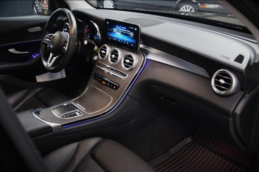 Mercedes-Benz GLC 300e 4MATIC Panoramadak|Dealer onderhouden|ACC|360 view|