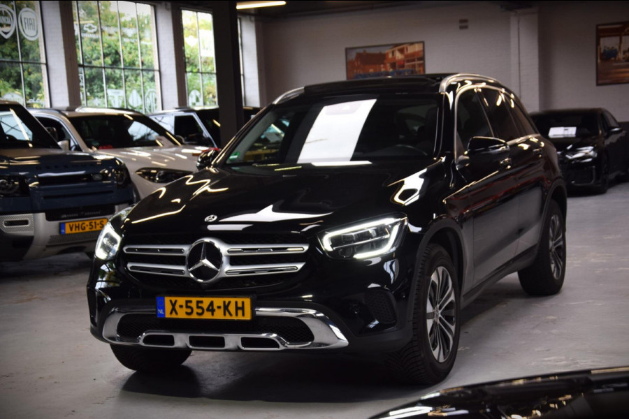 Mercedes-Benz GLC 300e 4MATIC Panoramadak|Dealer onderhouden|ACC|360 view|
