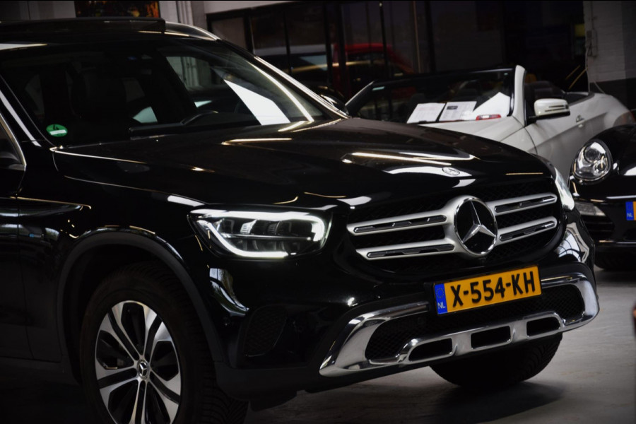 Mercedes-Benz GLC 300e 4MATIC Panoramadak|Dealer onderhouden|ACC|360 view|
