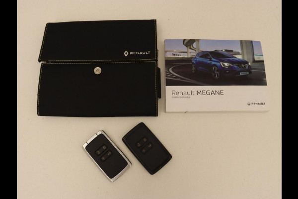Renault Mégane 1.3 TCe Business Zen | Trekhaak | Camera | Carplay | Keyless | Navigatie | Full LED | Parkeerhulp | Cruise control | Climate control