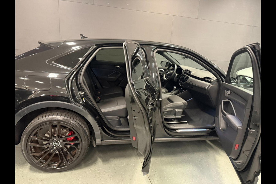 Audi Q3 Sportback 45 TFSI e 2 X S-LINE BLACK-LINE 20'' NAVI/DAB/CARPLAY/CAM/CRUISE/LED/ECC/PDC///