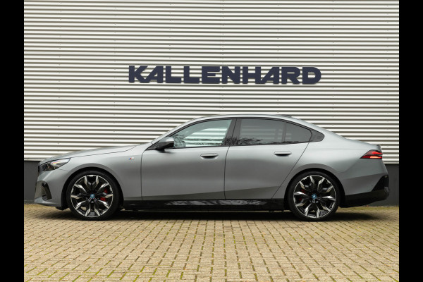 BMW i5 eDrive40 M-Sport Pro - Pano - Trekhaak - Driving Ass Prof - Stoelventilatie