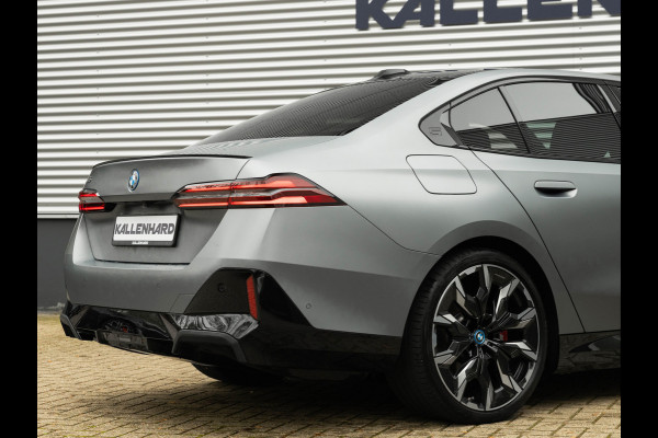 BMW i5 eDrive40 M-Sport Pro - Pano - Trekhaak - Driving Ass Prof - Stoelventilatie