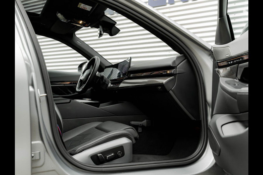 BMW i5 eDrive40 M-Sport Pro - Pano - Trekhaak - Driving Ass Prof - Stoelventilatie