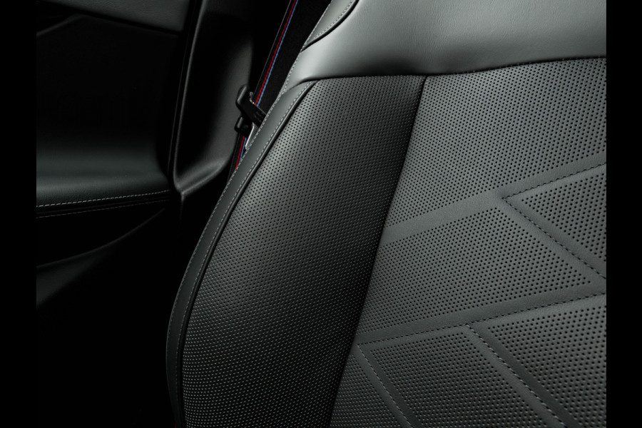 BMW i5 eDrive40 M-Sport Pro - Pano - Trekhaak - Driving Ass Prof - Stoelventilatie