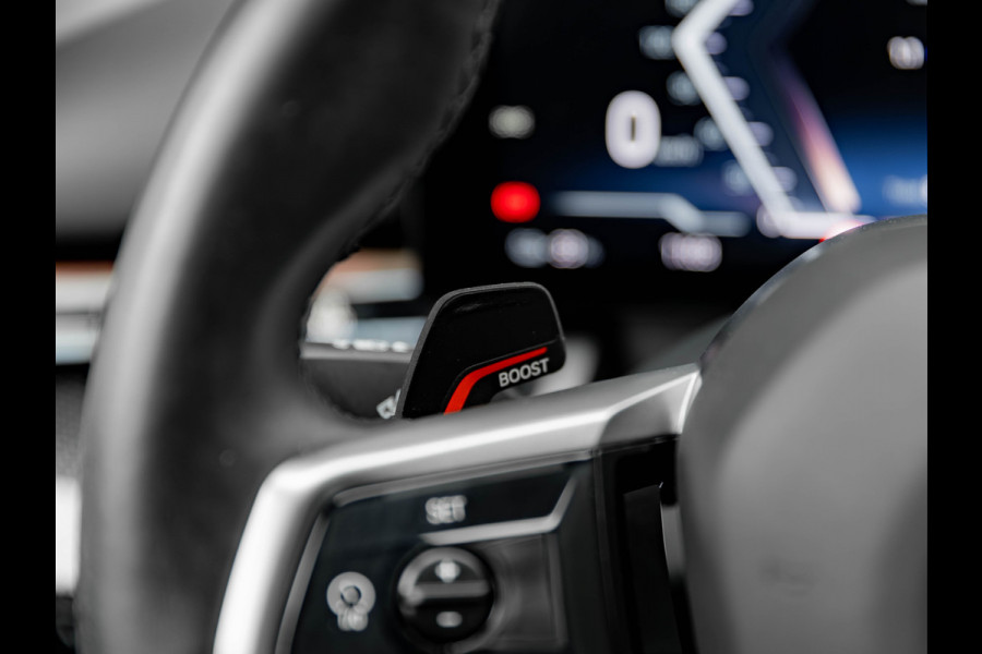 BMW i5 eDrive40 M-Sport Pro - Pano - Trekhaak - Driving Ass Prof - Stoelventilatie