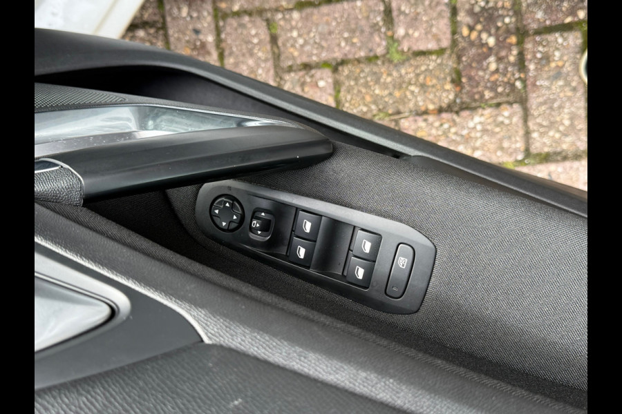 Peugeot 308 1.2 PureTech Active Pack