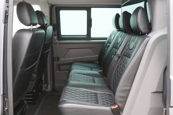 Volkswagen Transporter 2.0 TDI DSG L2H1 30 DC Highline Leer, 2x Elektr. Schuifdeur, ACC, Camera, Apple Carplay, LED, Trekhaak, 20''