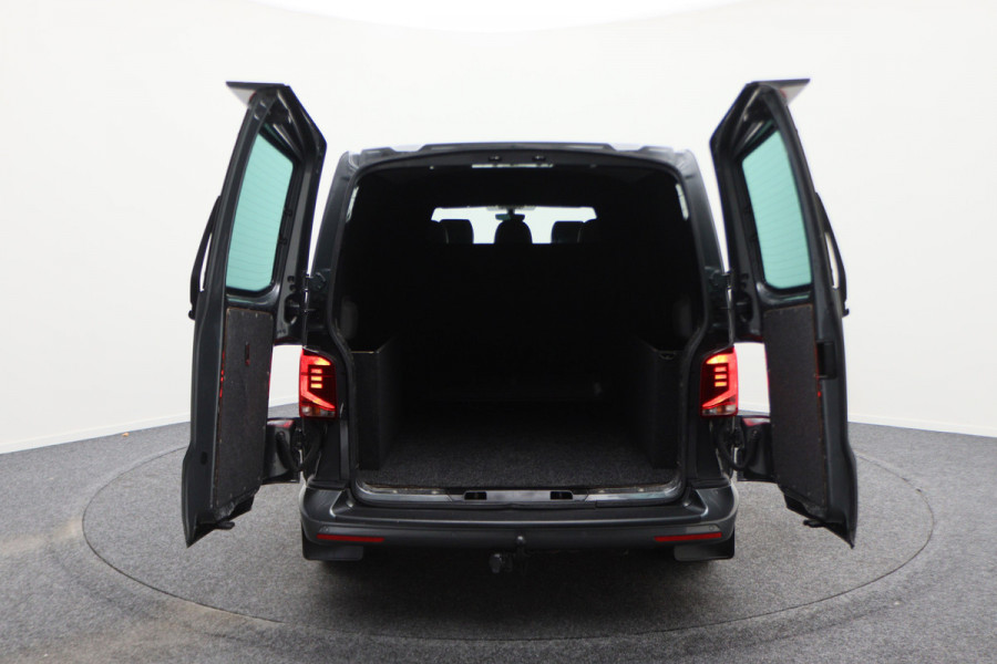 Volkswagen Transporter 2.0 TDI DSG L2H1 30 DC Highline Leer, 2x Elektr. Schuifdeur, ACC, Camera, Apple Carplay, LED, Trekhaak, 20''