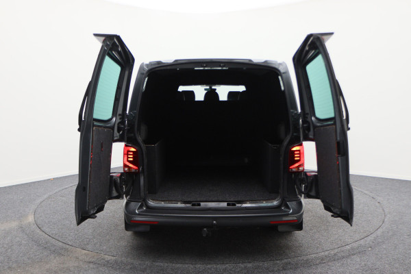 Volkswagen Transporter 2.0 TDI DSG L2H1 30 DC Highline Leer, 2x Elektr. Schuifdeur, ACC, Camera, Apple Carplay, LED, Trekhaak, 20''
