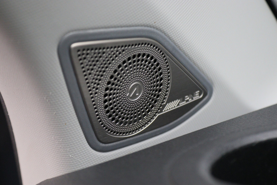 Volkswagen Transporter 2.0 TDI DSG L2H1 30 DC Highline Leer, 2x Elektr. Schuifdeur, ACC, Camera, Apple Carplay, LED, Trekhaak, 20''