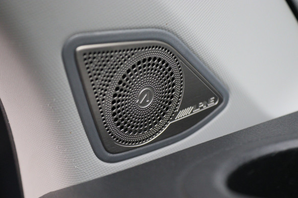 Volkswagen Transporter 2.0 TDI DSG L2H1 30 DC Highline Leer, 2x Elektr. Schuifdeur, ACC, Camera, Apple Carplay, LED, Trekhaak, 20''