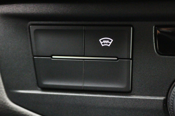 Volkswagen Transporter 2.0 TDI DSG L2H1 30 DC Highline Leer, 2x Elektr. Schuifdeur, ACC, Camera, Apple Carplay, LED, Trekhaak, 20''