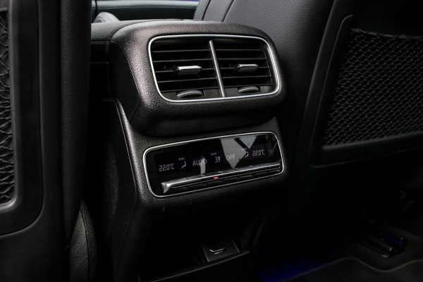 Mercedes-Benz GLE 350 e 4MATIC - AMG - BURMESTER - PANO - TREKHAAK - 360