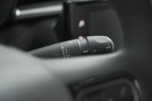 Citroën C3 PureTech 82 Feel Edition | Parkeersensoren | Navigatie | Apple Carplay