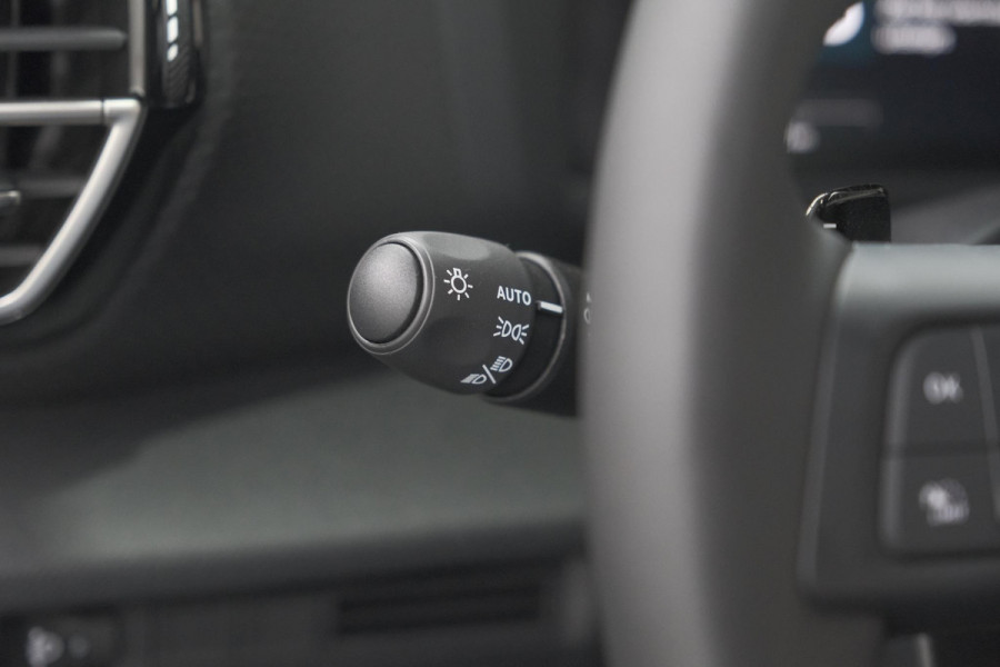 Citroën C4 Hybrid 136 e-DCS6 Plus | Camera | Apple Carplay | Navigatie | Parkeersensoren