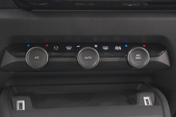Citroën C4 Hybrid 136 e-DCS6 Plus | Camera | Apple Carplay | Navigatie | Parkeersensoren
