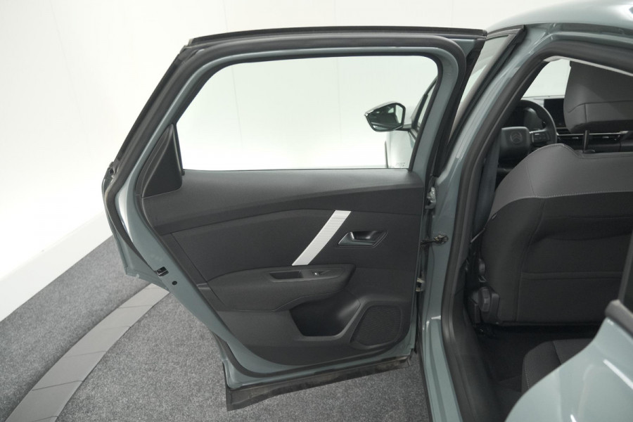 Citroën C4 Hybrid 136 e-DCS6 Plus | Camera | Apple Carplay | Navigatie | Parkeersensoren