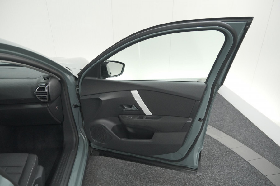 Citroën C4 Hybrid 136 e-DCS6 Plus | Camera | Apple Carplay | Navigatie | Parkeersensoren