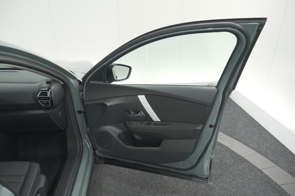 Citroën C4 Hybrid 136 e-DCS6 Plus | Camera | Apple Carplay | Navigatie | Parkeersensoren