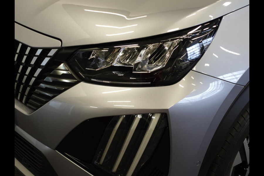 Peugeot 2008 1.2 PureTech 130pk Automaat Allure | Navigatie | Apple Carplay/Android | Auto 360 camera | Parkeersensoren | Blind Spot Assist | Adaptive Cruise Control | Stoelverwarming | Getinte ramen | Climate Control