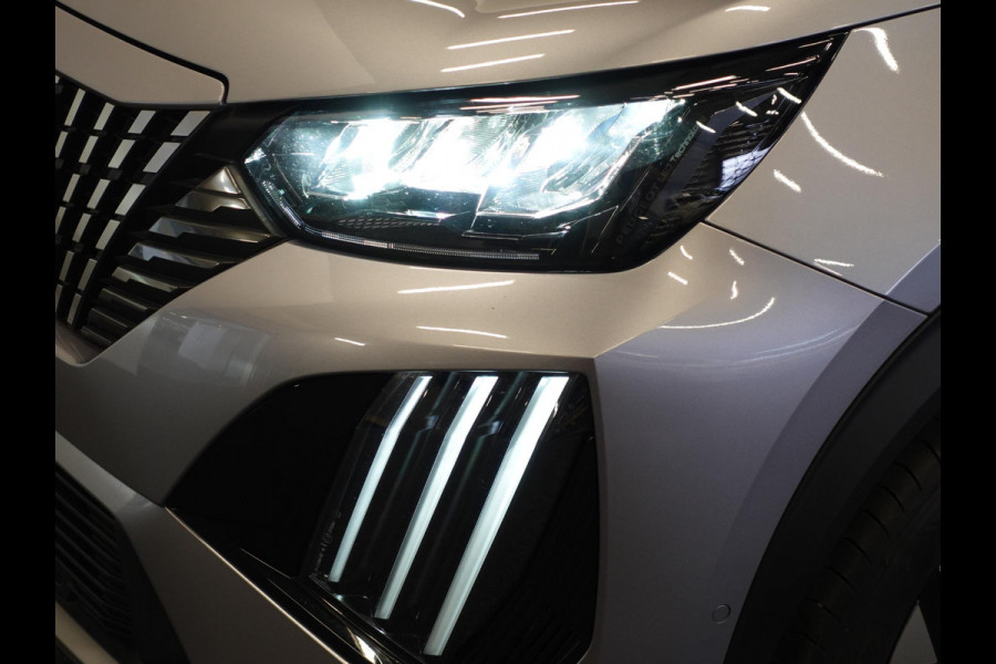 Peugeot 2008 1.2 PureTech 130pk Automaat Allure | Navigatie | Apple Carplay/Android | Auto 360 camera | Parkeersensoren | Blind Spot Assist | Adaptive Cruise Control | Stoelverwarming | Getinte ramen | Climate Control