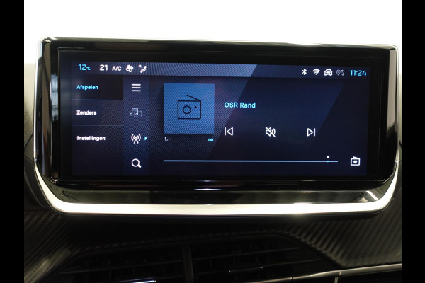 Peugeot 2008 1.2 PureTech 130pk Automaat Allure | Navigatie | Apple Carplay/Android | Auto 360 camera | Parkeersensoren | Blind Spot Assist | Adaptive Cruise Control | Stoelverwarming | Getinte ramen | Climate Control