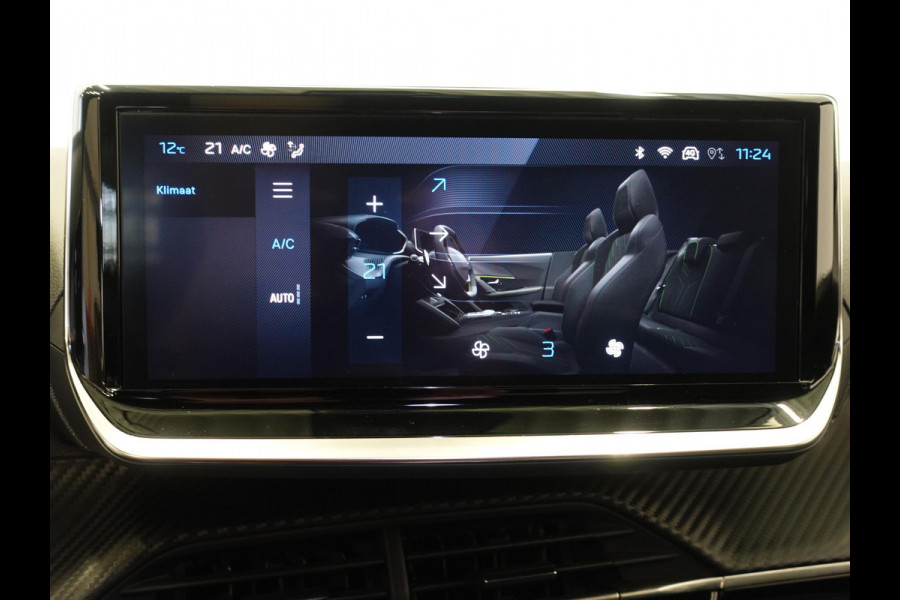 Peugeot 2008 1.2 PureTech 130pk Automaat Allure | Navigatie | Apple Carplay/Android | Auto 360 camera | Parkeersensoren | Blind Spot Assist | Adaptive Cruise Control | Stoelverwarming | Getinte ramen | Climate Control