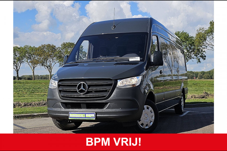 Mercedes-Benz Sprinter 315 L3H2 RWD Mbux Euro6 Airco Camera Trekhaak 150Pk!