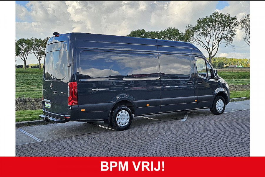 Mercedes-Benz Sprinter 315 L3H2 RWD Mbux Euro6 Airco Camera Trekhaak 150Pk!