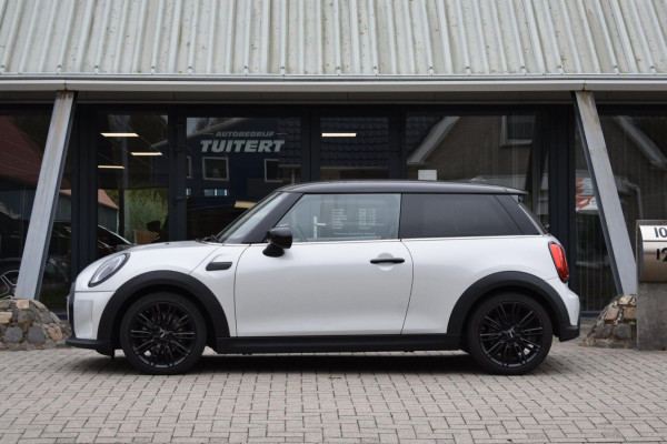 MINI Mini 1.5 Cooper APPLE CARPLAY | STUUR / STOELVERWARMING | DEALER ONDERHOUDEN | SFEERVERLICHTING | NAVIGATIE