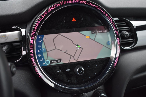 MINI Mini 1.5 Cooper APPLE CARPLAY | STUUR / STOELVERWARMING | DEALER ONDERHOUDEN | SFEERVERLICHTING | NAVIGATIE