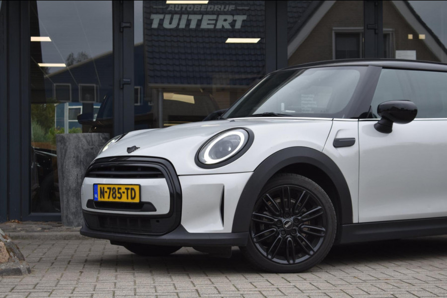 MINI Mini 1.5 Cooper APPLE CARPLAY | STUUR / STOELVERWARMING | DEALER ONDERHOUDEN | SFEERVERLICHTING | NAVIGATIE