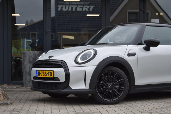 MINI Mini 1.5 Cooper APPLE CARPLAY | STUUR / STOELVERWARMING | DEALER ONDERHOUDEN | SFEERVERLICHTING | NAVIGATIE