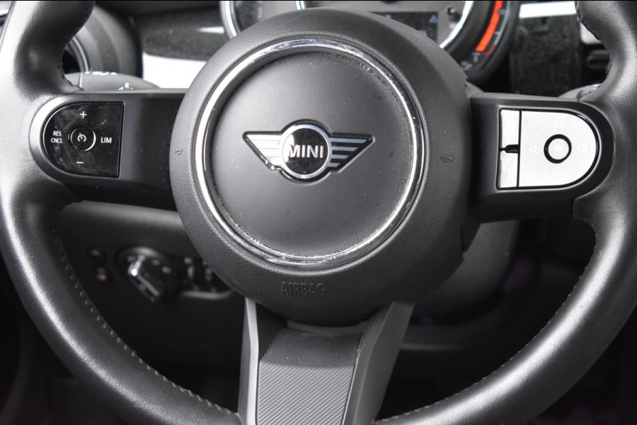 MINI Mini 1.5 Cooper APPLE CARPLAY | STUUR / STOELVERWARMING | DEALER ONDERHOUDEN | SFEERVERLICHTING | NAVIGATIE