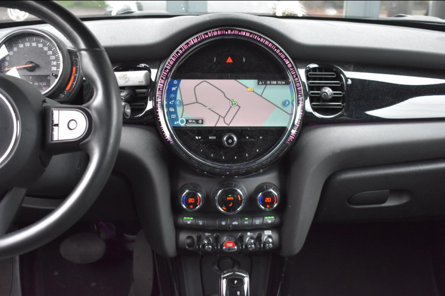 MINI Mini 1.5 Cooper APPLE CARPLAY | STUUR / STOELVERWARMING | DEALER ONDERHOUDEN | SFEERVERLICHTING | NAVIGATIE