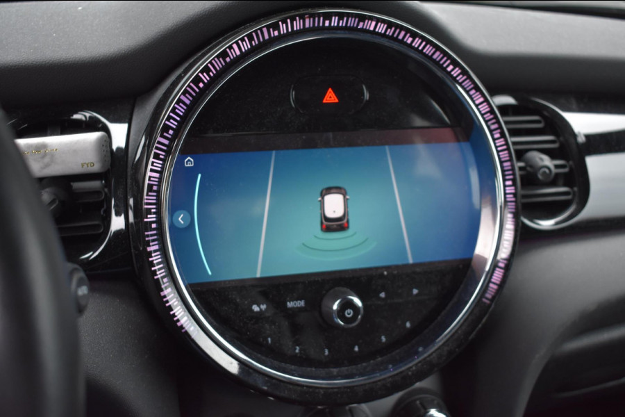 MINI Mini 1.5 Cooper APPLE CARPLAY | STUUR / STOELVERWARMING | DEALER ONDERHOUDEN | SFEERVERLICHTING | NAVIGATIE