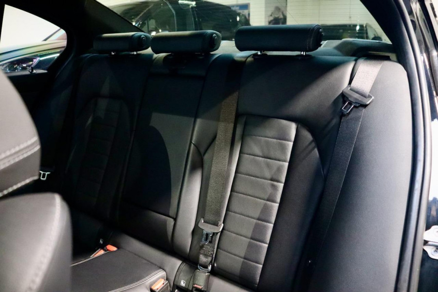 BMW 3-serie 330i High Executive Ed. M Sport|NL|OpenDk|ACC|HuD