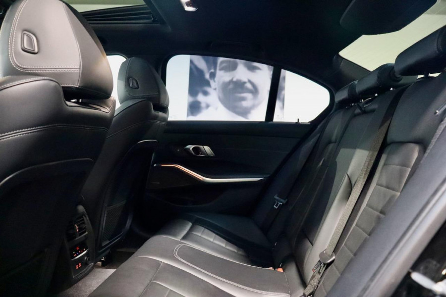 BMW 3-serie 330i High Executive Ed. M Sport|NL|OpenDk|ACC|HuD