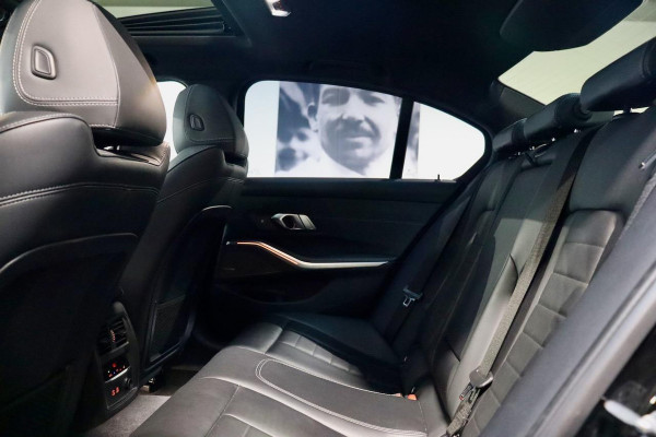 BMW 3-serie 330i High Executive Ed. M Sport|NL|OpenDk|ACC|HuD