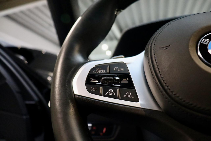 BMW 3-serie 330i High Executive Ed. M Sport|NL|OpenDk|ACC|HuD