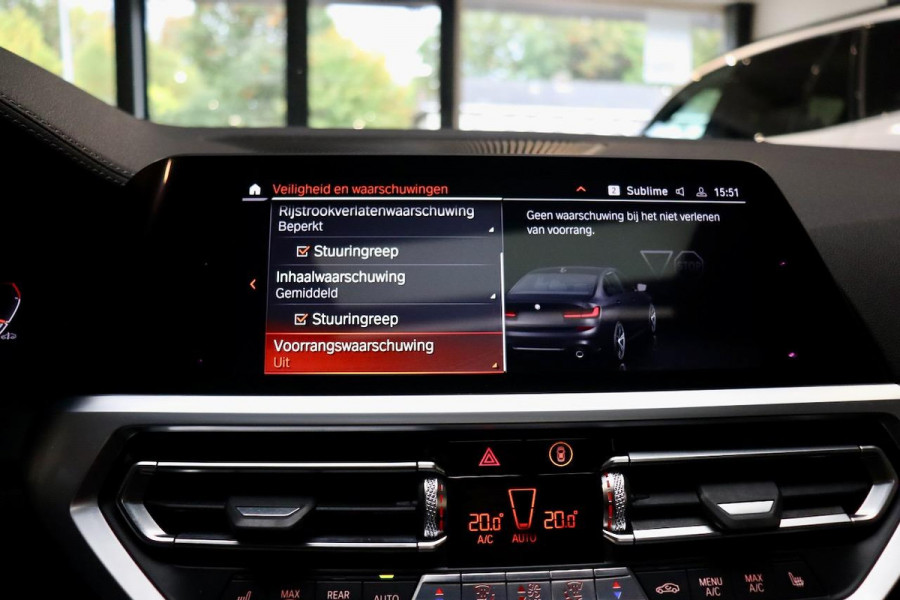 BMW 3-serie 330i High Executive Ed. M Sport|NL|OpenDk|ACC|HuD