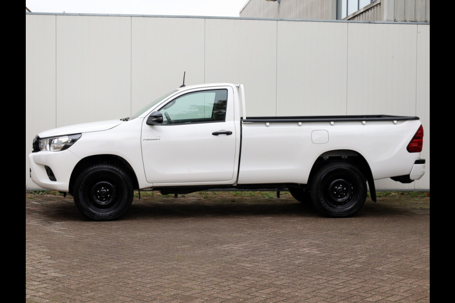 Toyota Hilux 2.4 D-4D 4WD Cool Comfort | Airco | Cruise | Trekhaak