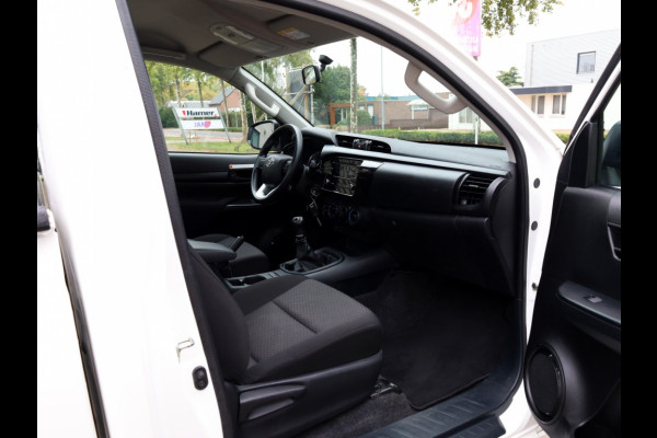 Toyota Hilux 2.4 D-4D 4WD Cool Comfort | Airco | Cruise | Trekhaak