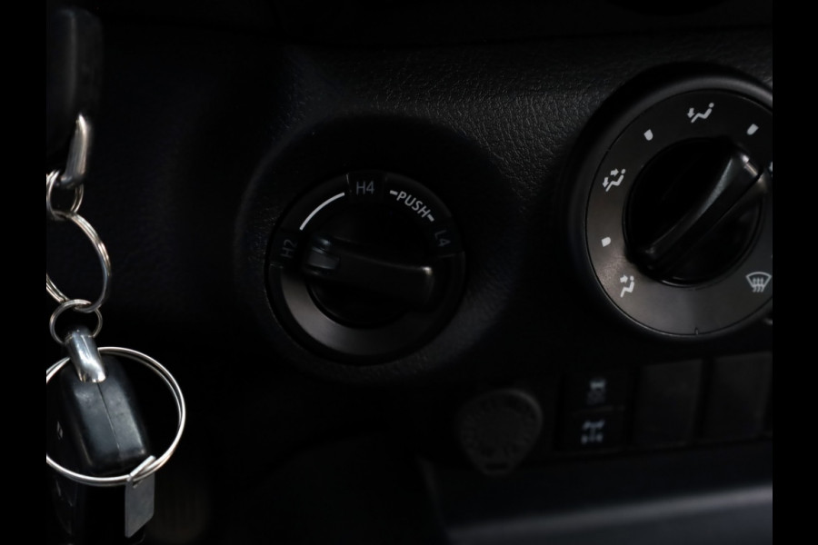 Toyota Hilux 2.4 D-4D 4WD Cool Comfort | Airco | Cruise | Trekhaak